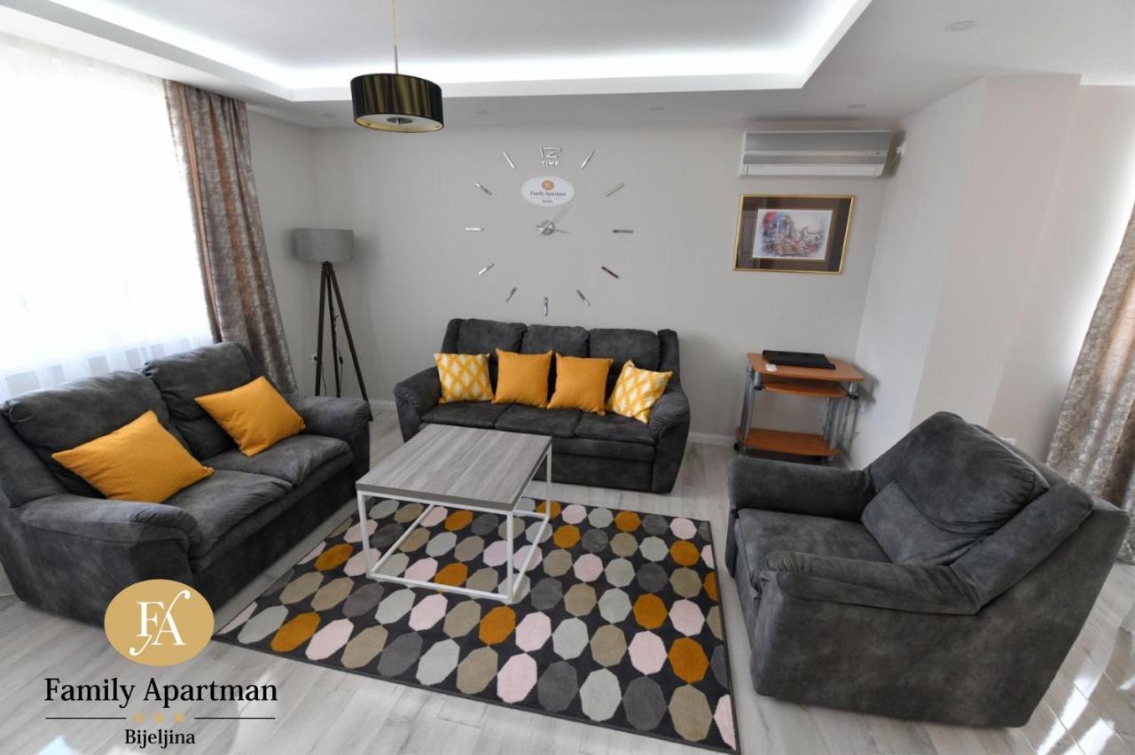 Family Apartman בייאליינה מראה חיצוני תמונה